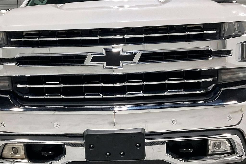 Used 2021 Chevrolet Silverado 1500 LTZ w/ LPO, Dark Essentials Package AWD/4WD image 37