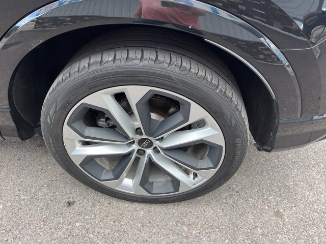 Used 2021 Audi Q3 2.0T Premium AWD/4WD image 17