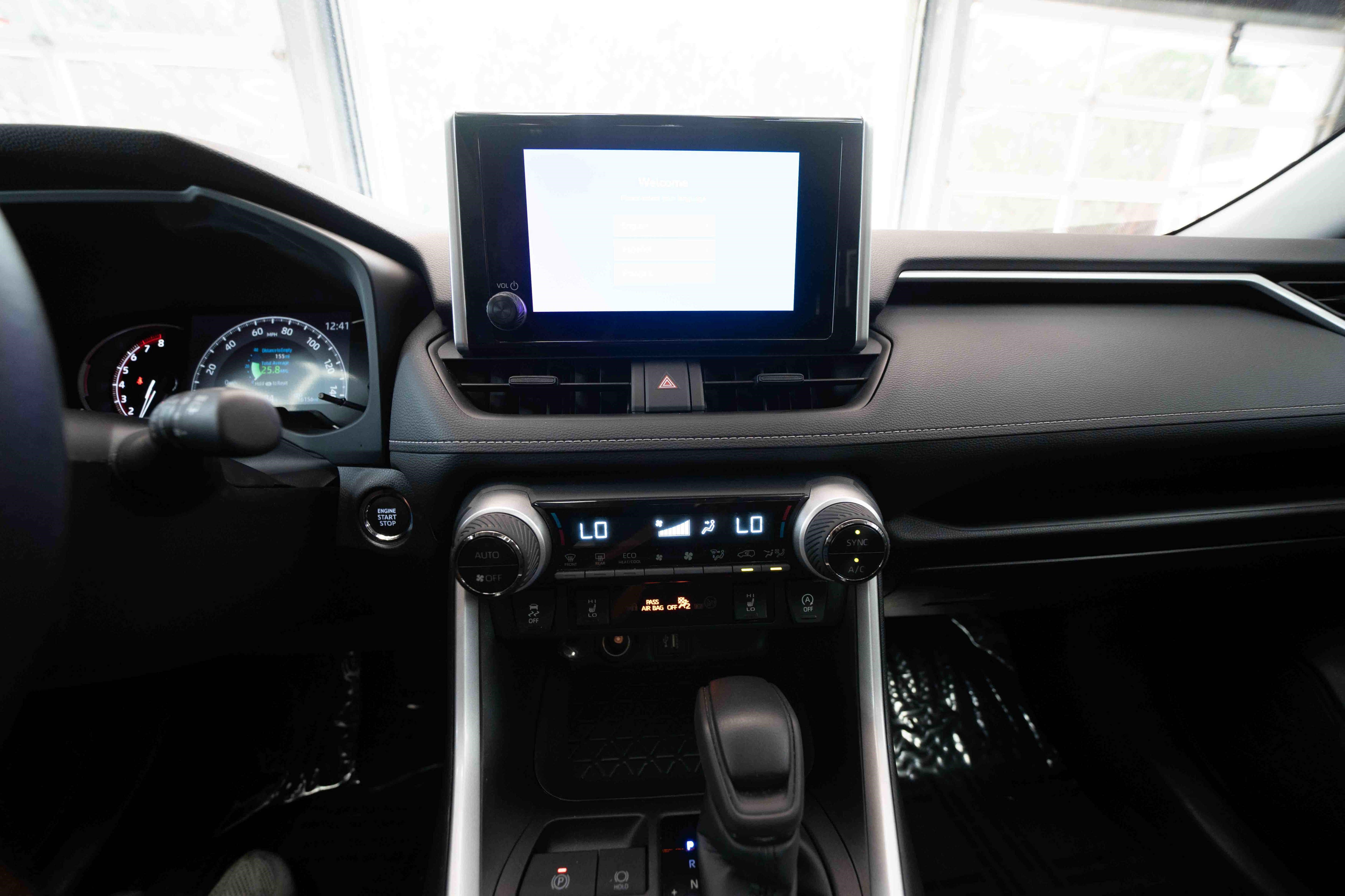 Certified 2023 Toyota RAV4 XLE w/ Convenience Package AWD/4WD image 19