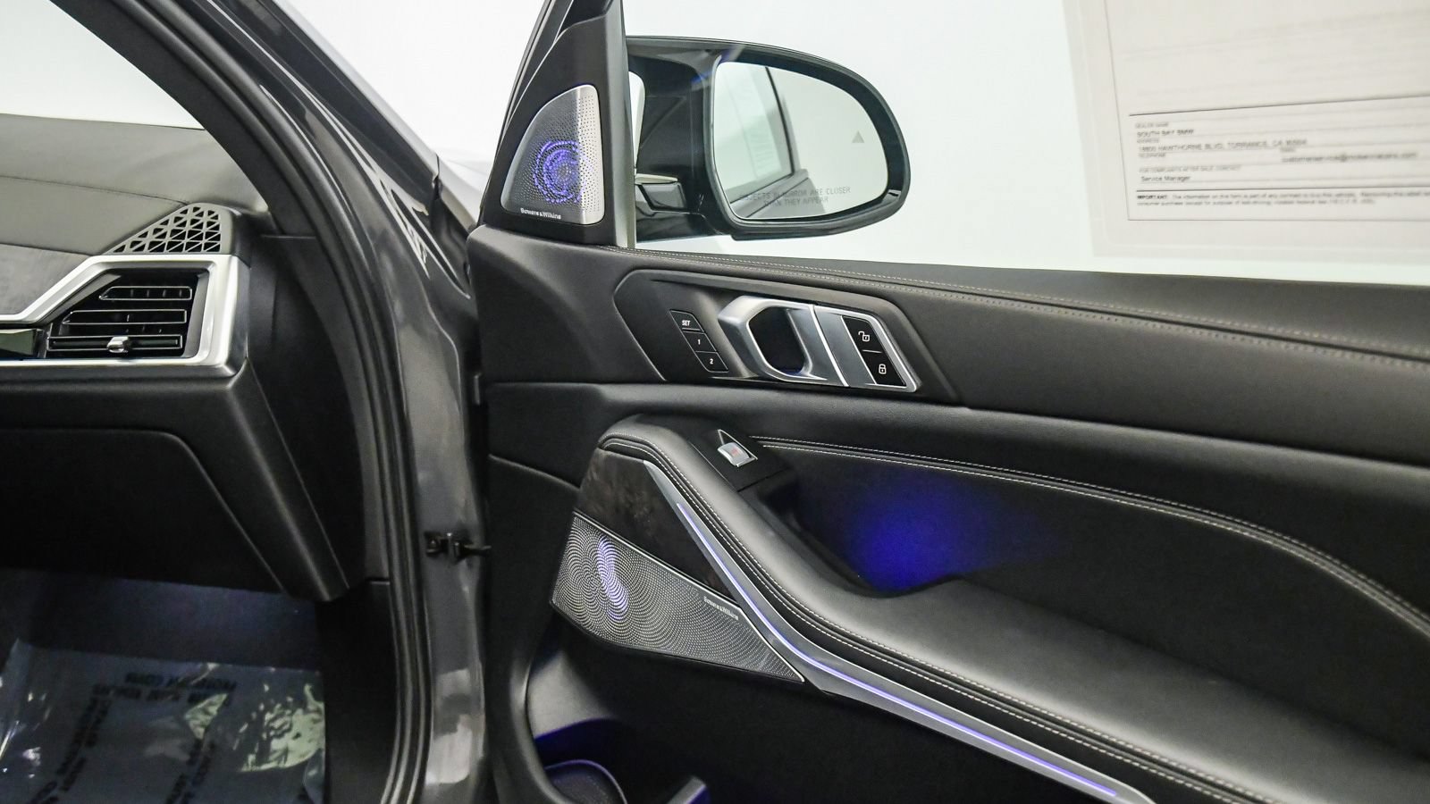 Used 2024 BMW X7 M60i w/ Climate Comfort Package AWD/4WD image 21