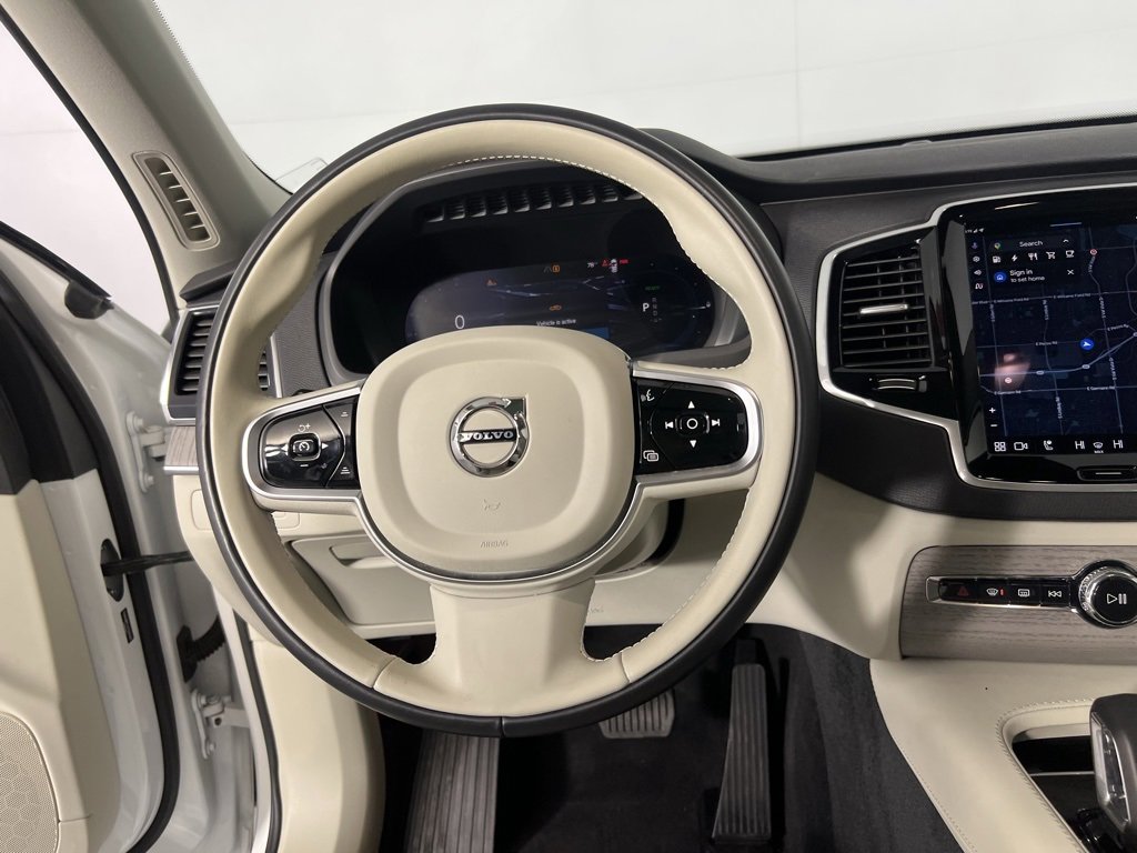 Used 2025 Volvo XC90 T8 Plus w/ Protection Package Premier image 15