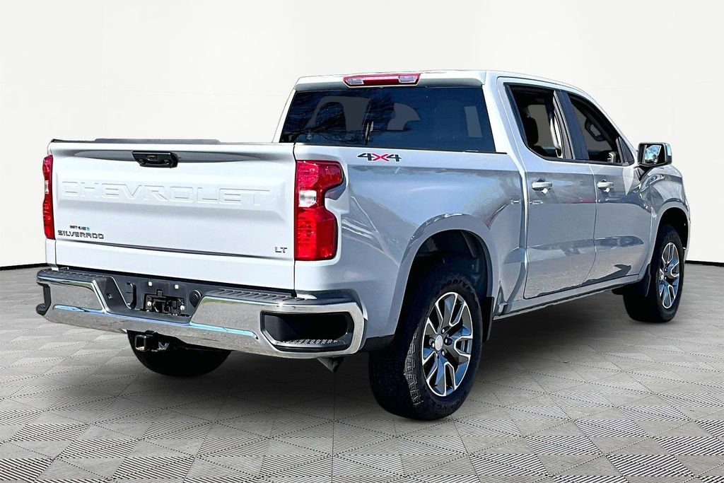 Used 2024 Chevrolet Silverado 1500 LT image 5