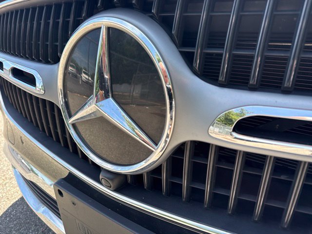 Used 2024 Mercedes-Benz GLC 300 4MATIC image 35