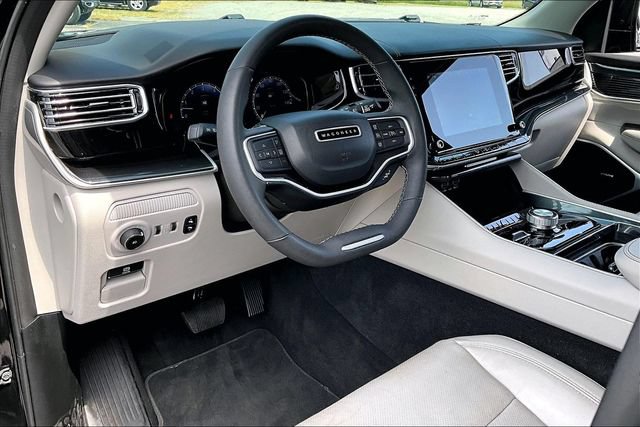 Used 2022 Jeep Wagoneer Series I w/ Convenience Group I AWD/4WD image 17