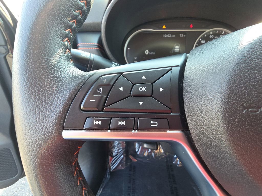 Used 2024 Nissan Versa SR image 18