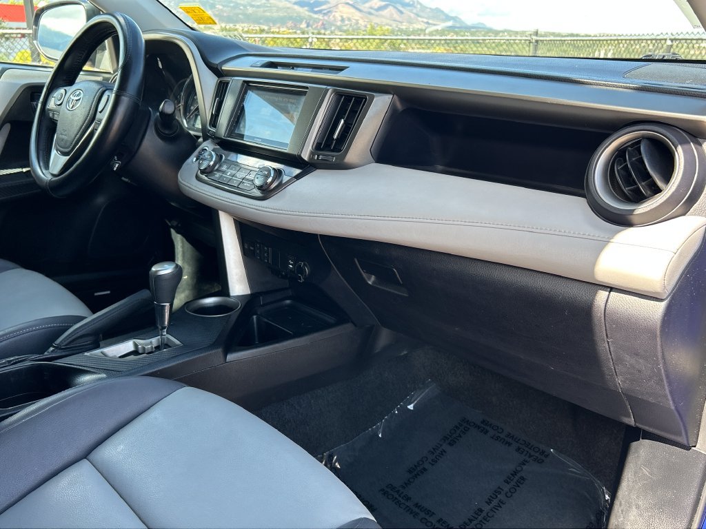 Used 2014 Toyota RAV4 Limited AWD/4WD image 8