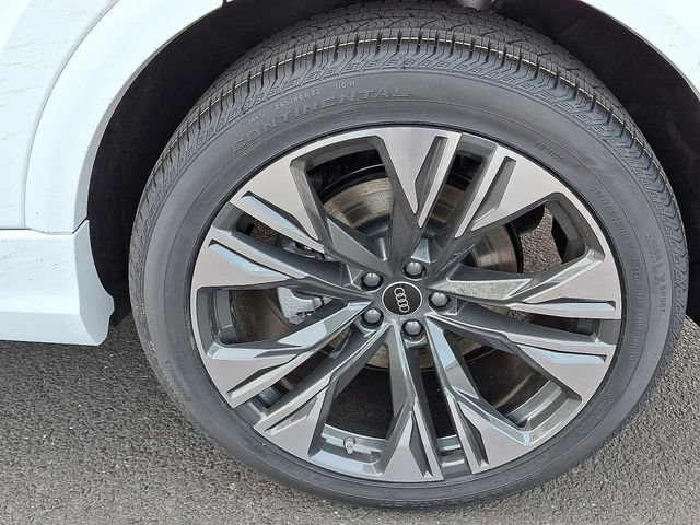 New 2026 Audi Q8 Premium Plus image 5