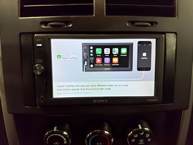 Used 2011 Jeep Liberty Sport image 18