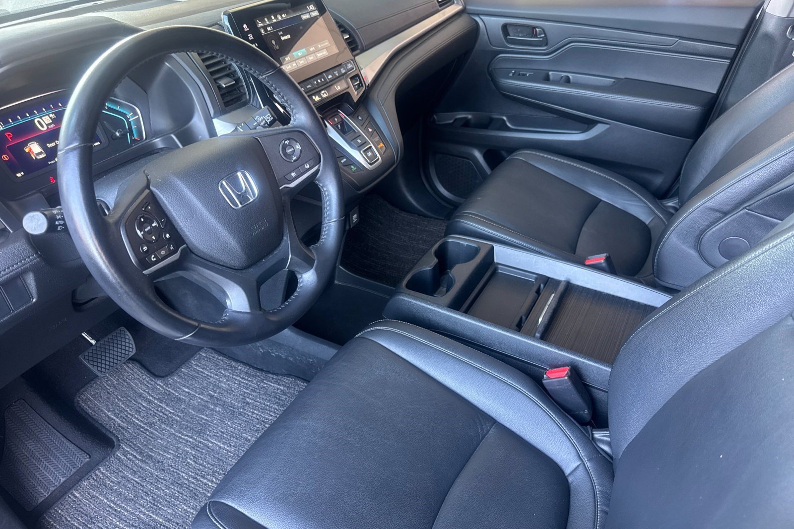 Used 2023 Honda Odyssey EX-L image 4