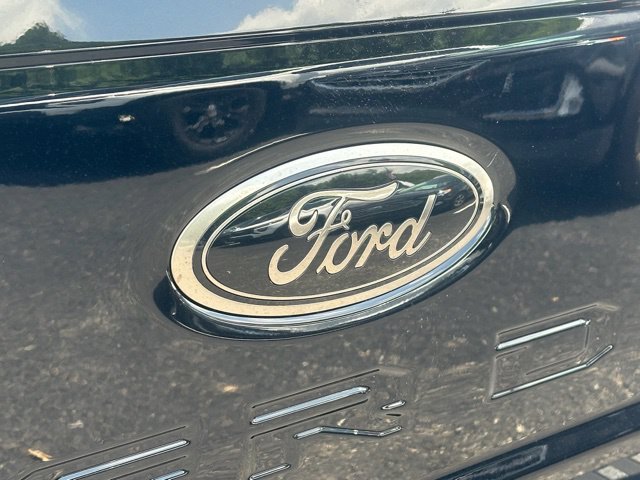 New 2026 Ford F250 Lariat w/ Black Appearance Package AWD/4WD image 31