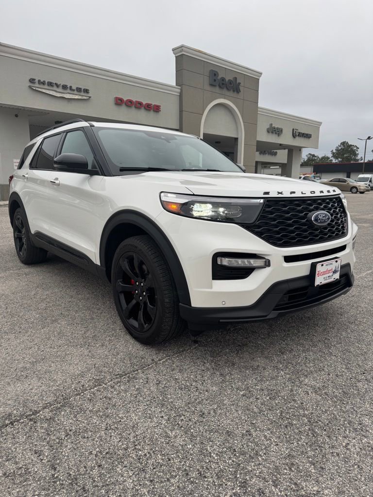 Used 2024 Ford Explorer ST w/ Equipment Group 401A image 1