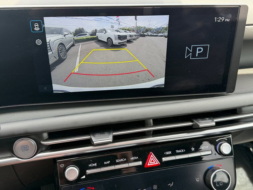 Used 2025 Hyundai Tucson SEL FWD image 22