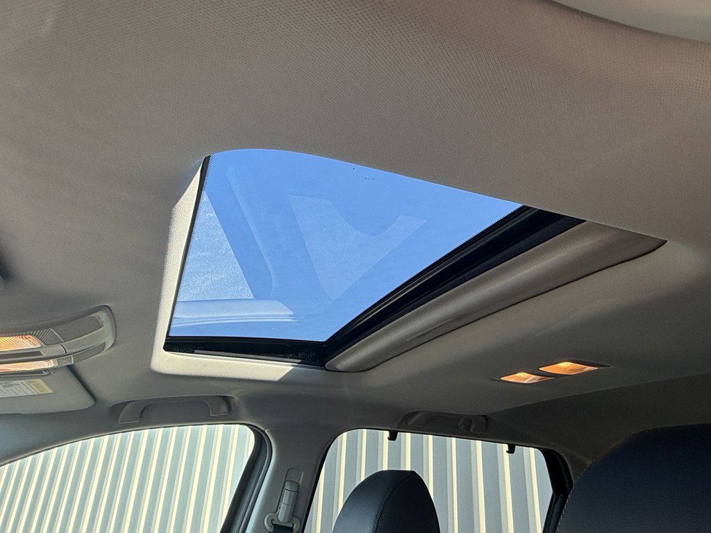 Used 2019 MAZDA CX-9 Touring w/ Touring Premium Package image 4