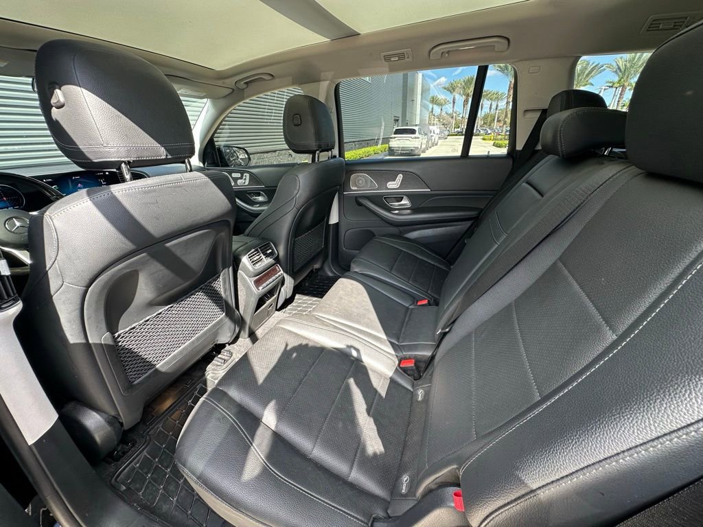 Used 2023 Mercedes-Benz GLS 450 4MATIC image 34