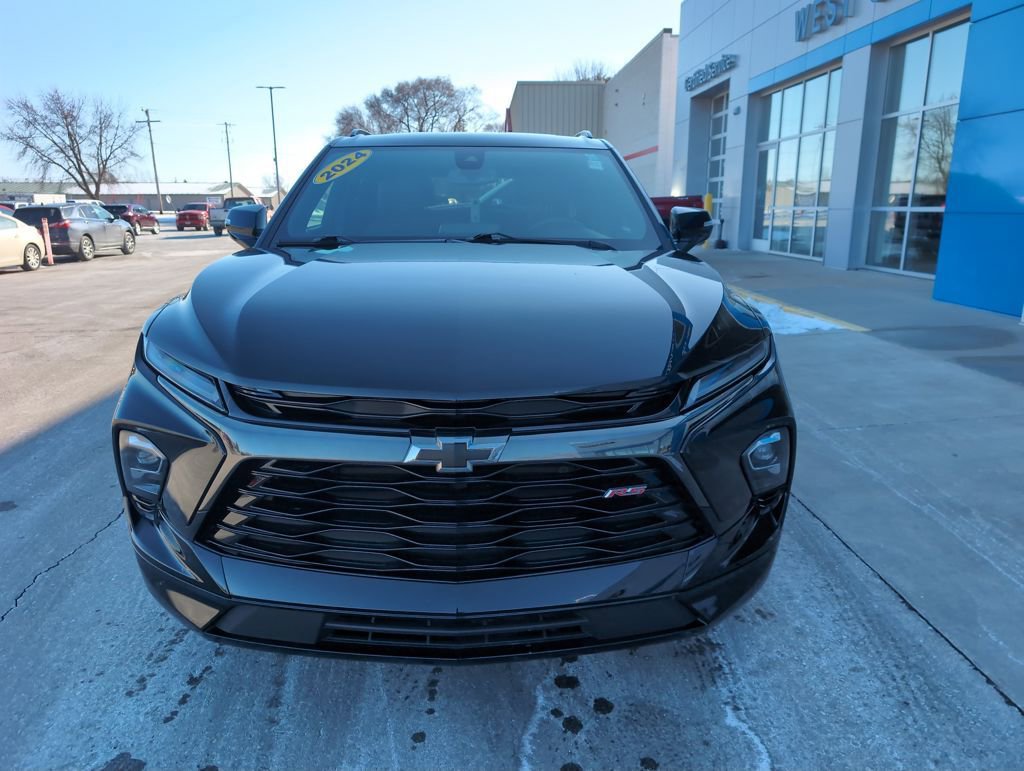 Used 2024 Chevrolet Blazer RS image 3
