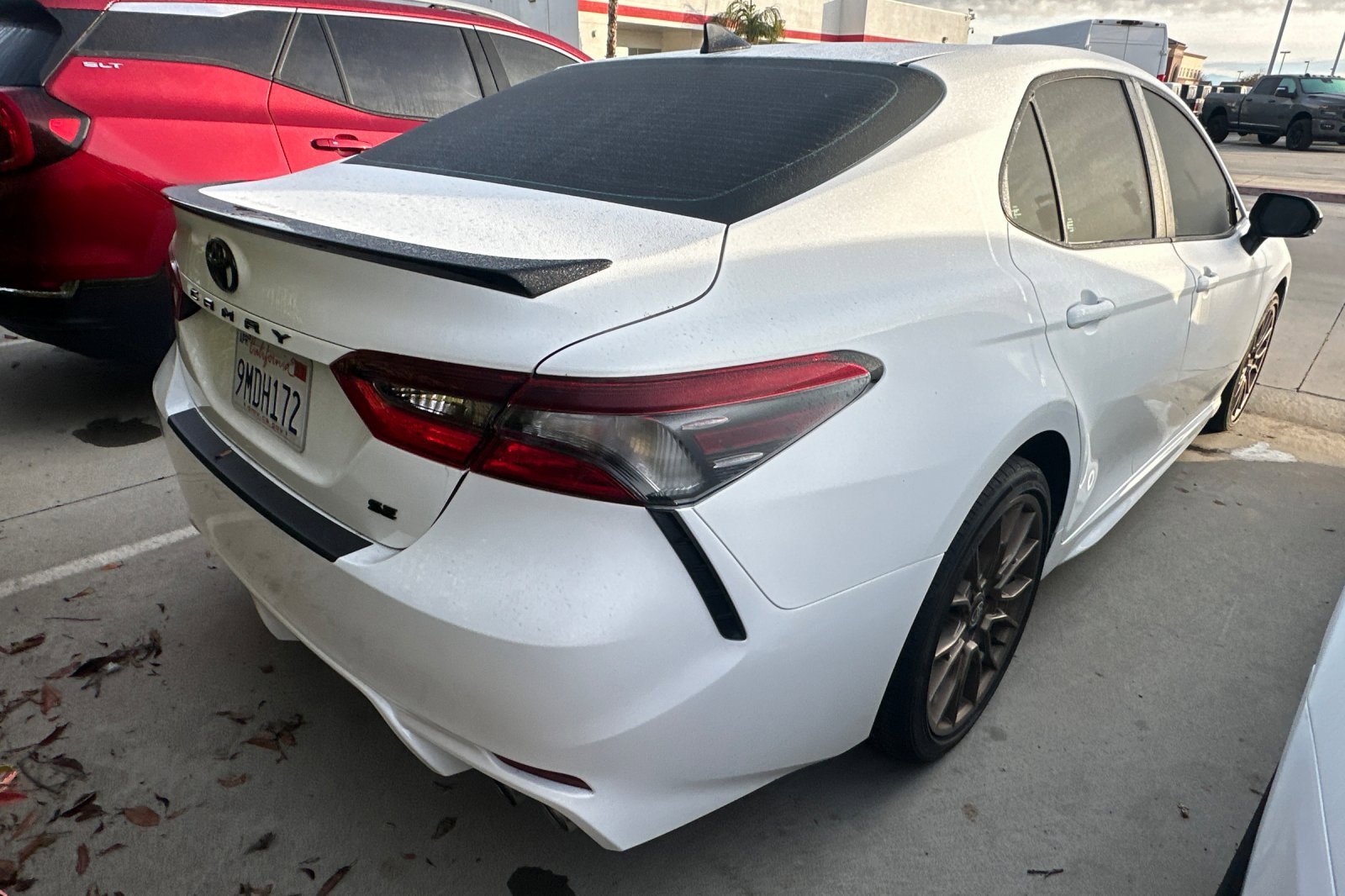 Used 2024 Toyota Camry SE image 5