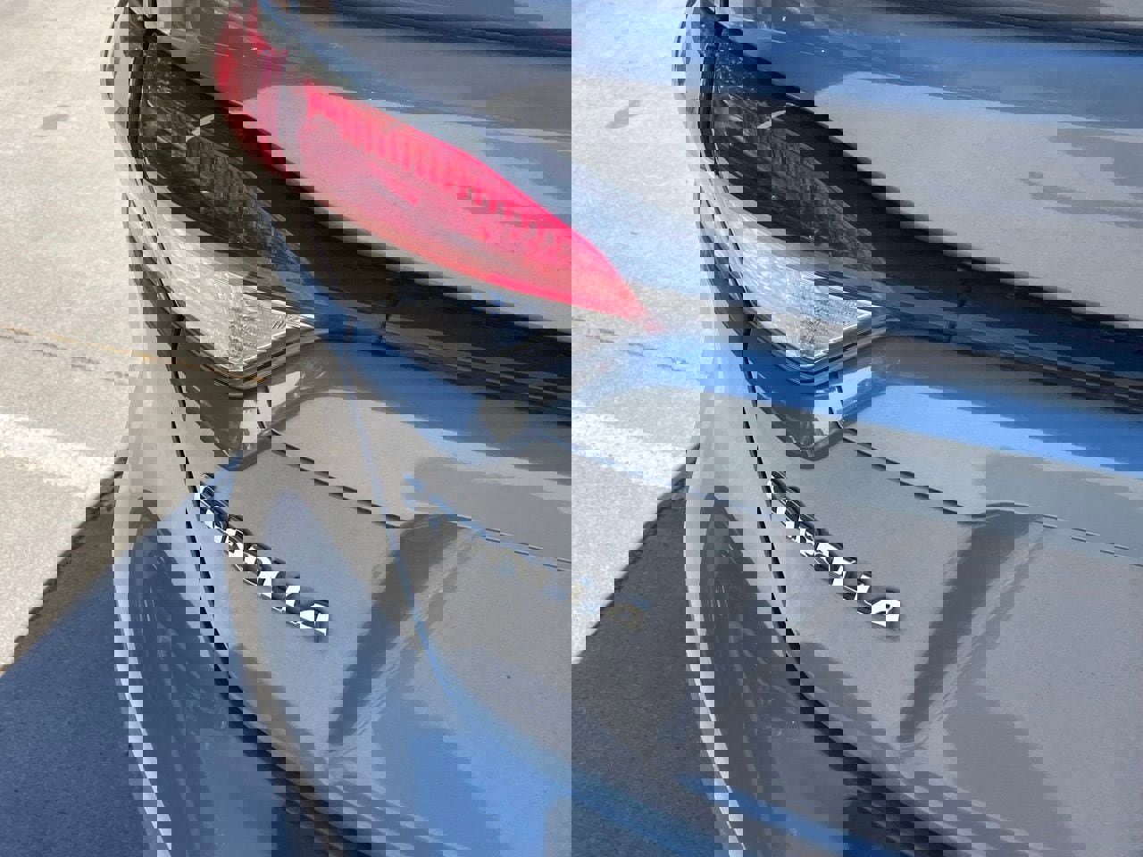 Used 2022 Toyota Corolla SE w/ Carpet Mat Package (TMS) image 4