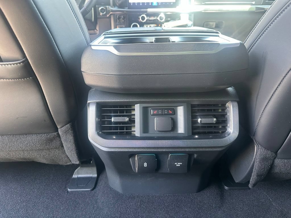 Used 2025 Ford F150 Platinum AWD/4WD image 10