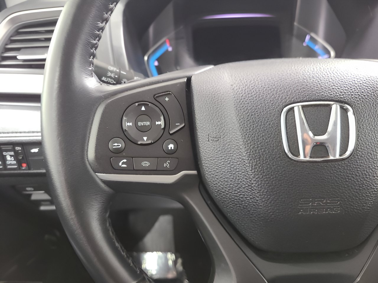 Certified 2024 Honda Odyssey EX-L image 26