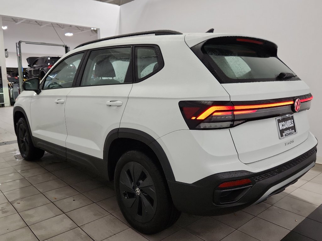 New 2026 Volkswagen Taos S image 5