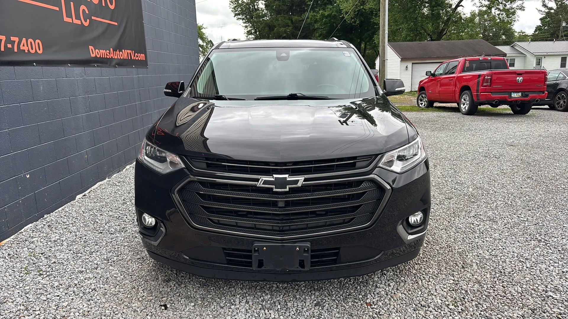 Used 2019 Chevrolet Traverse Premier w/ Redline Edition AWD/4WD image 9