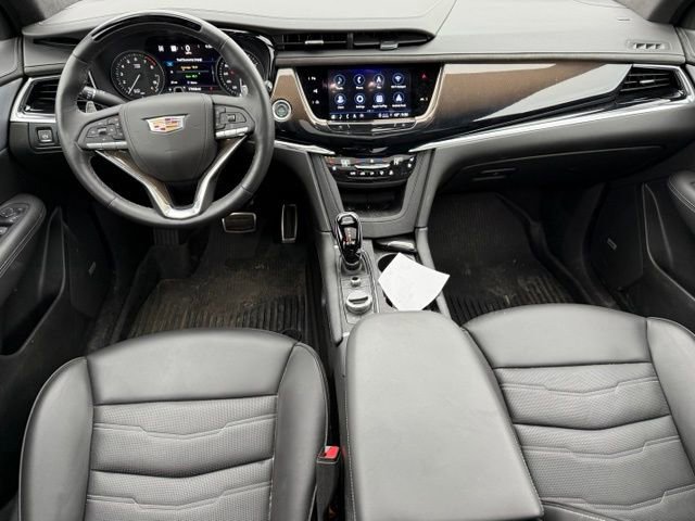 Used 2024 Cadillac XT6 Sport w/ Platinum Package AWD/4WD image 18
