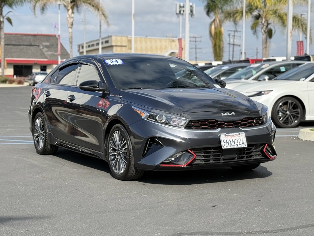 Used 2024 Kia Forte GT-Line w/ GT-Line Premium Package image 1