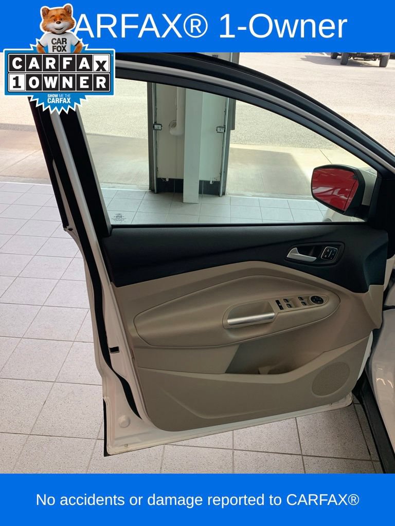 Used 2019 Ford Escape Titanium AWD/4WD image 5