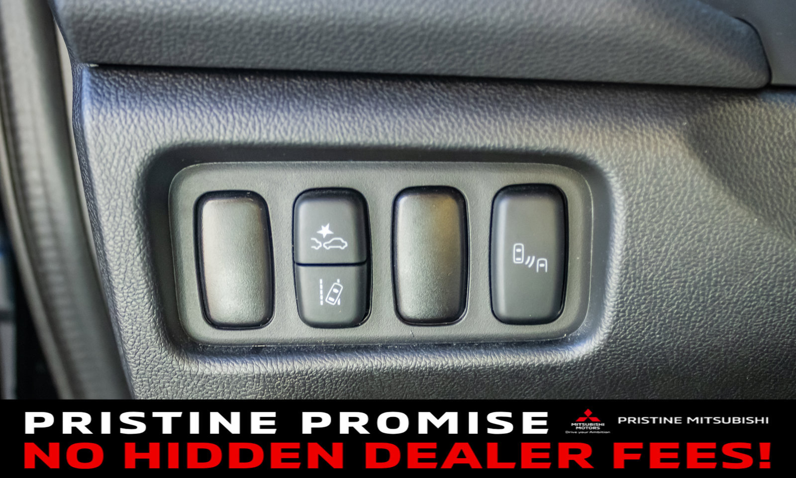 Used 2025 Mitsubishi Outlander Sport SE AWD/4WD image 18