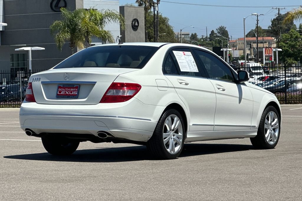 Used 2008 Mercedes-Benz C 300 Sedan image 6