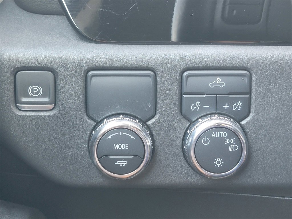 Used 2024 GMC Sierra 1500 SLE image 30