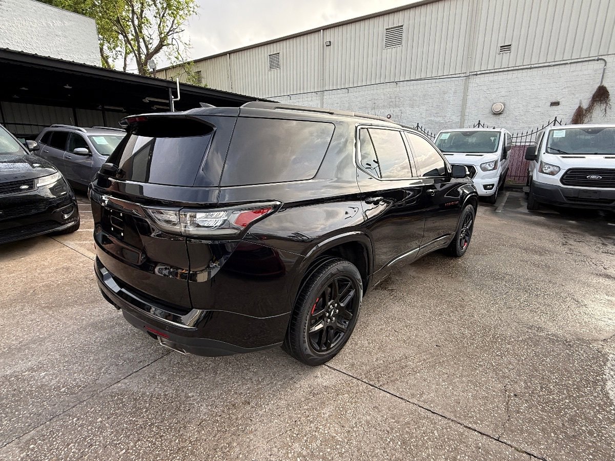 Used 2019 Chevrolet Traverse Premier w/ Redline Edition image 5