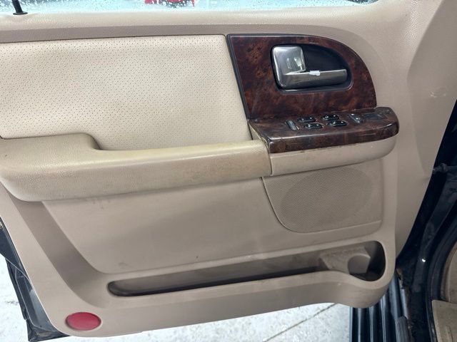 Used 2004 Ford Expedition Eddie Bauer AWD/4WD image 19