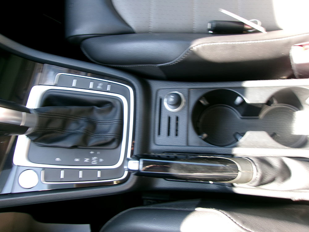 Used 2015 Volkswagen Golf SEL image 14