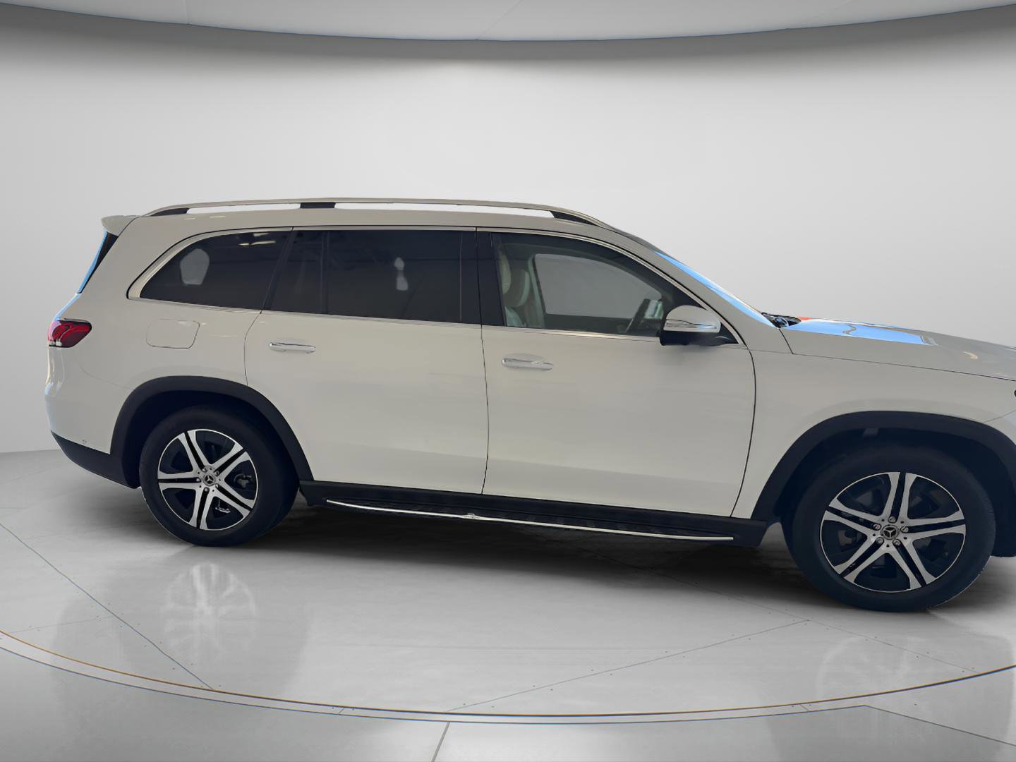 Certified 2022 Mercedes-Benz GLS 450 4MATIC image 18