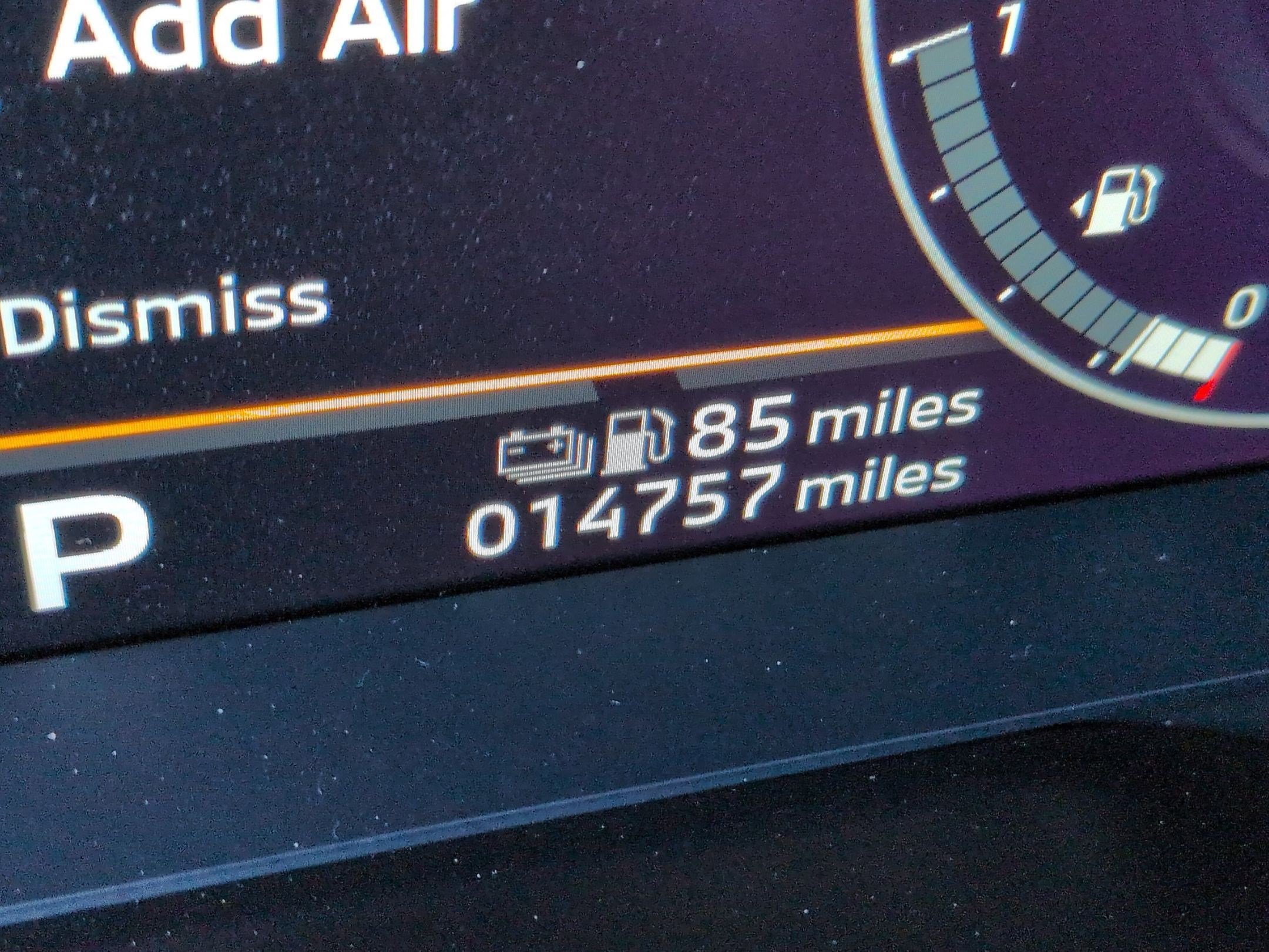 Used 2023 Mitsubishi Outlander SE image 23