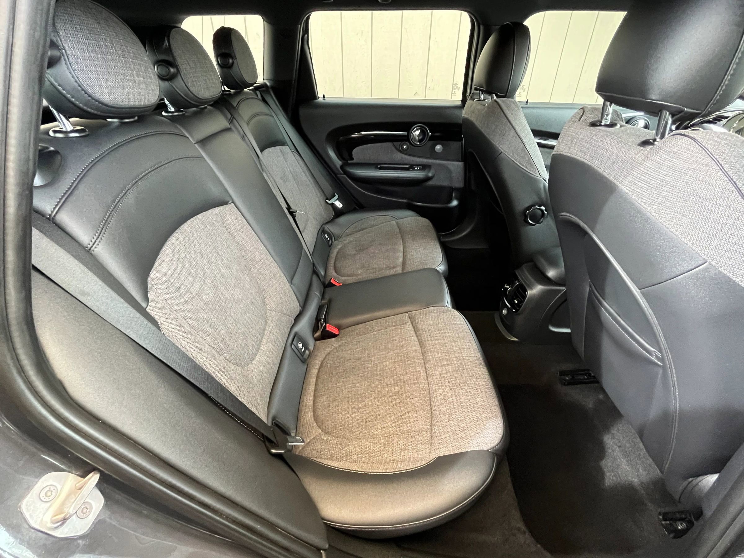 Used 2016 MINI Cooper Clubman S FWD image 12