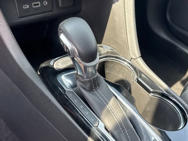 Used 2023 Buick Encore GX Select FWD image 16