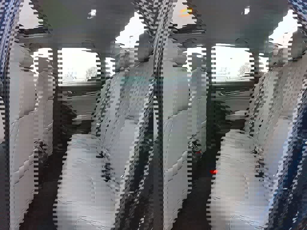 Used 2020 Honda Accord EX-L image 20