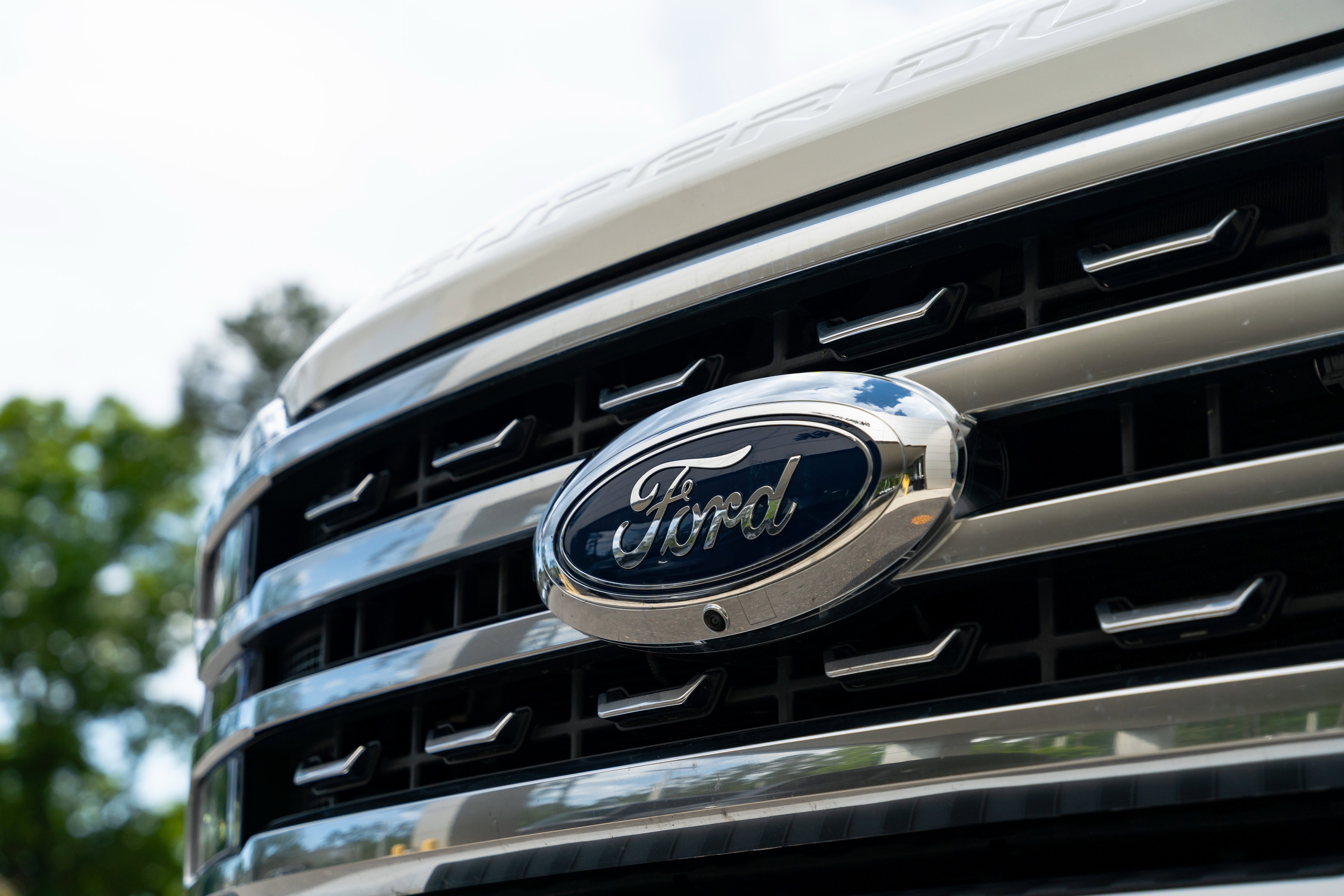 Used 2024 Ford F250 Platinum image 19