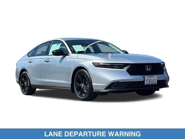 Certified 2025 Honda Accord SE image 4