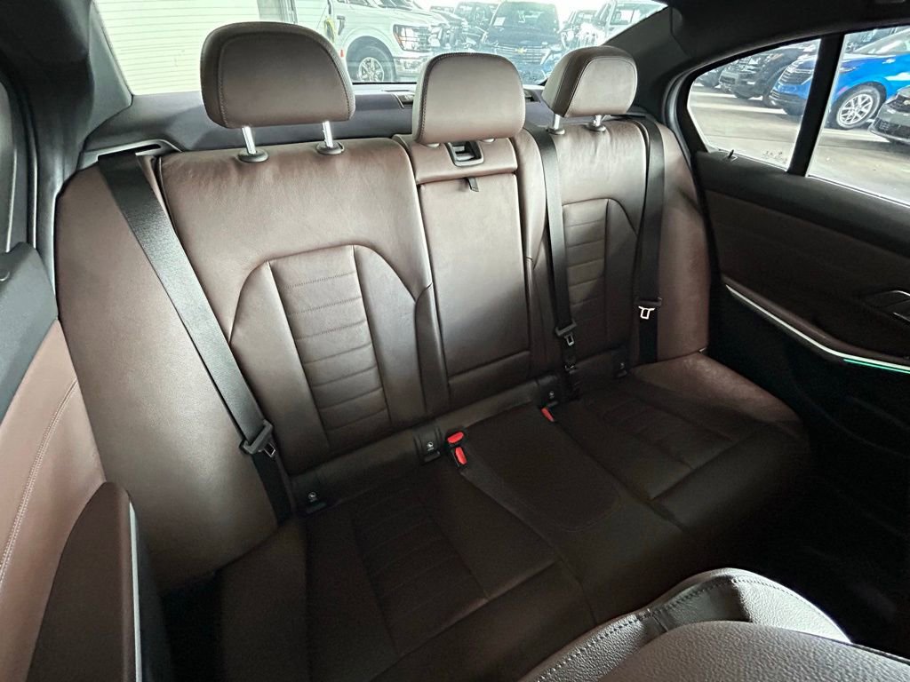 Used 2019 BMW 330i Sedan w/ Convenience Package image 32