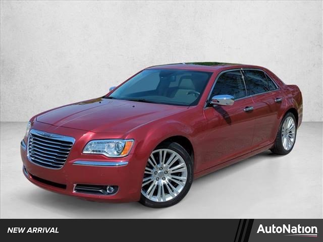 Used 2014 Chrysler 300 C image 1