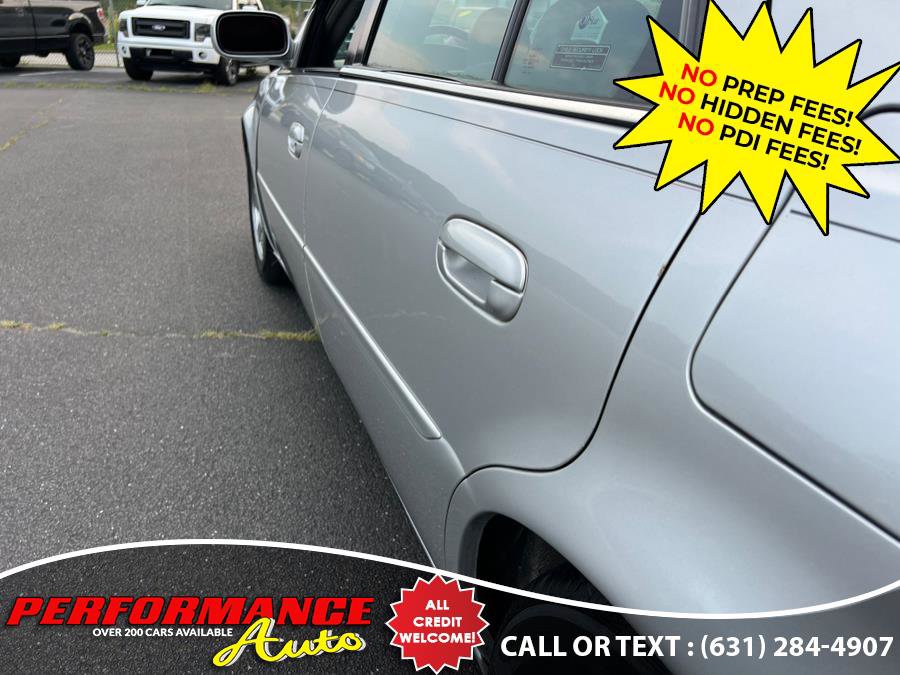 Used 2001 Cadillac De Ville DTS w/ Comfort/Convenience Pkg FWD image 18