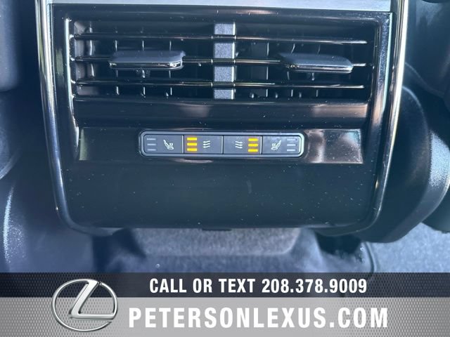 Used 2025 Land Rover Range Rover Sport SE AWD/4WD image 18