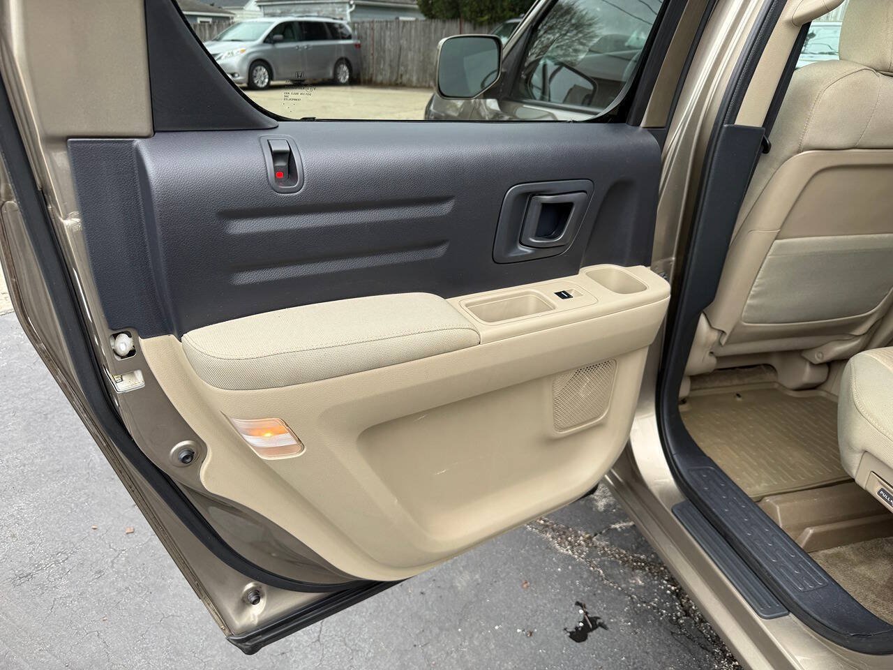 Used 2011 Honda Ridgeline RTS image 70