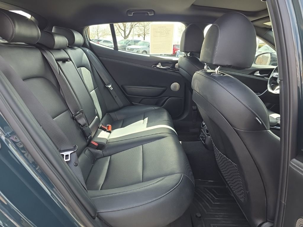 Used 2022 Kia Stinger GT-Line w/ Sun & Sound Package image 21
