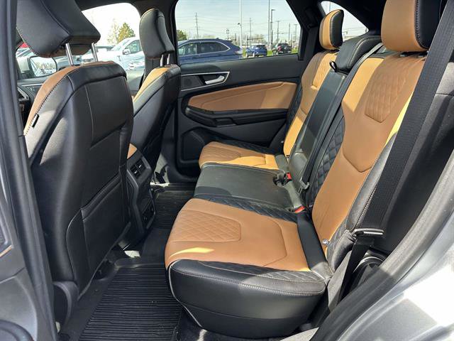 Used 2023 Ford Edge Titanium w/ Equipment Group 301A AWD/4WD image 13