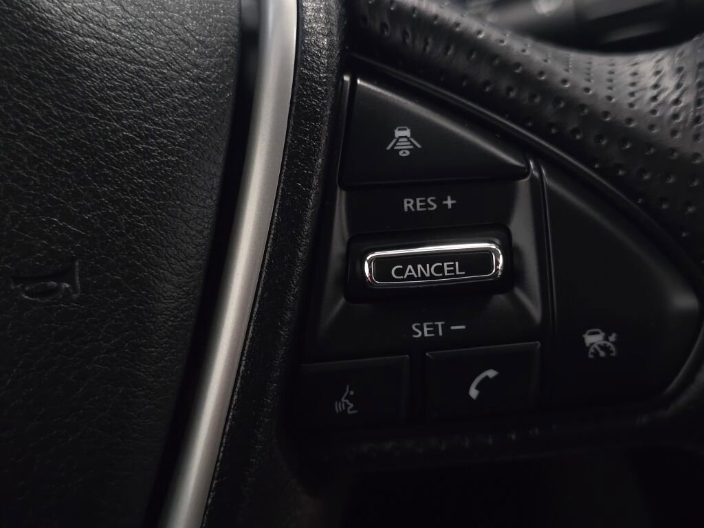 Used 2016 Nissan Maxima Platinum image 39