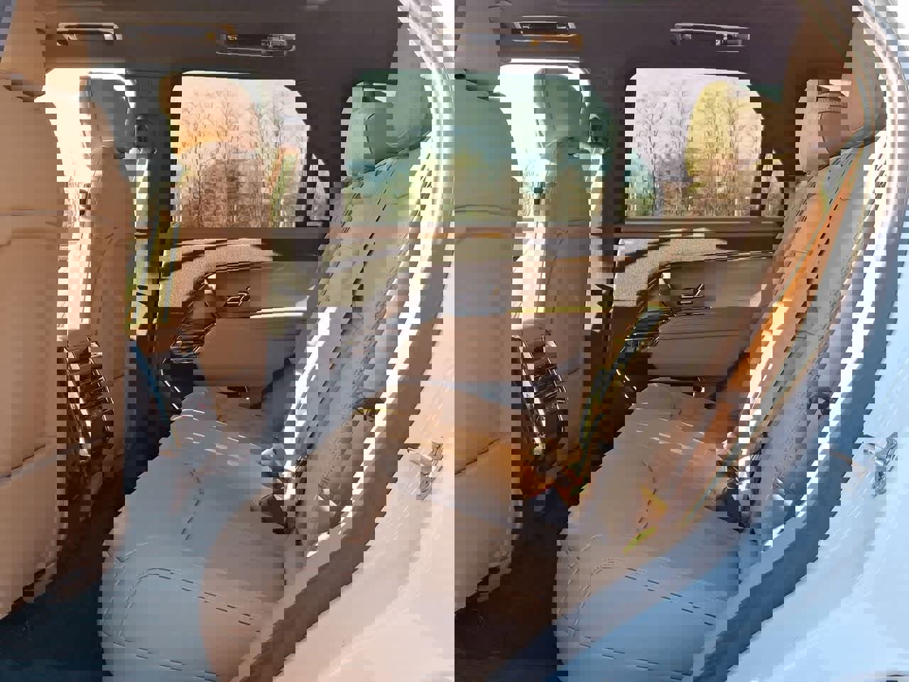 Used 2025 Land Rover Range Rover Sport SE image 26